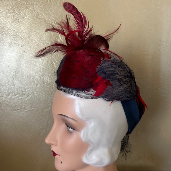 SMART 1930s\' DARK COBALT BLUE FELT HAT + BLUE/RED/BURGUNDY FEATHERS & NAVY VEIL main image 13